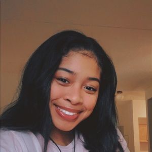 Meet your Posher, Celeste